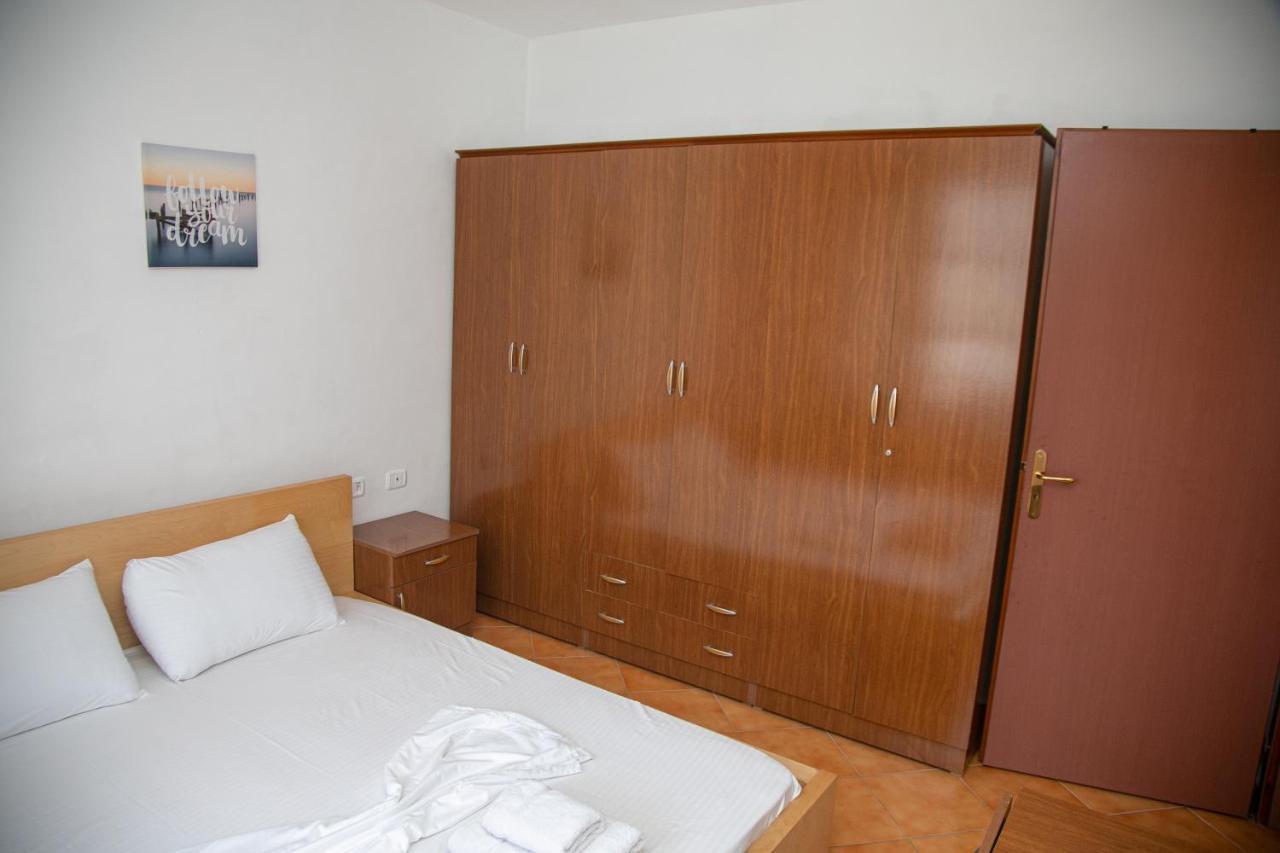 A&B Apartment Golem  Bagian luar foto