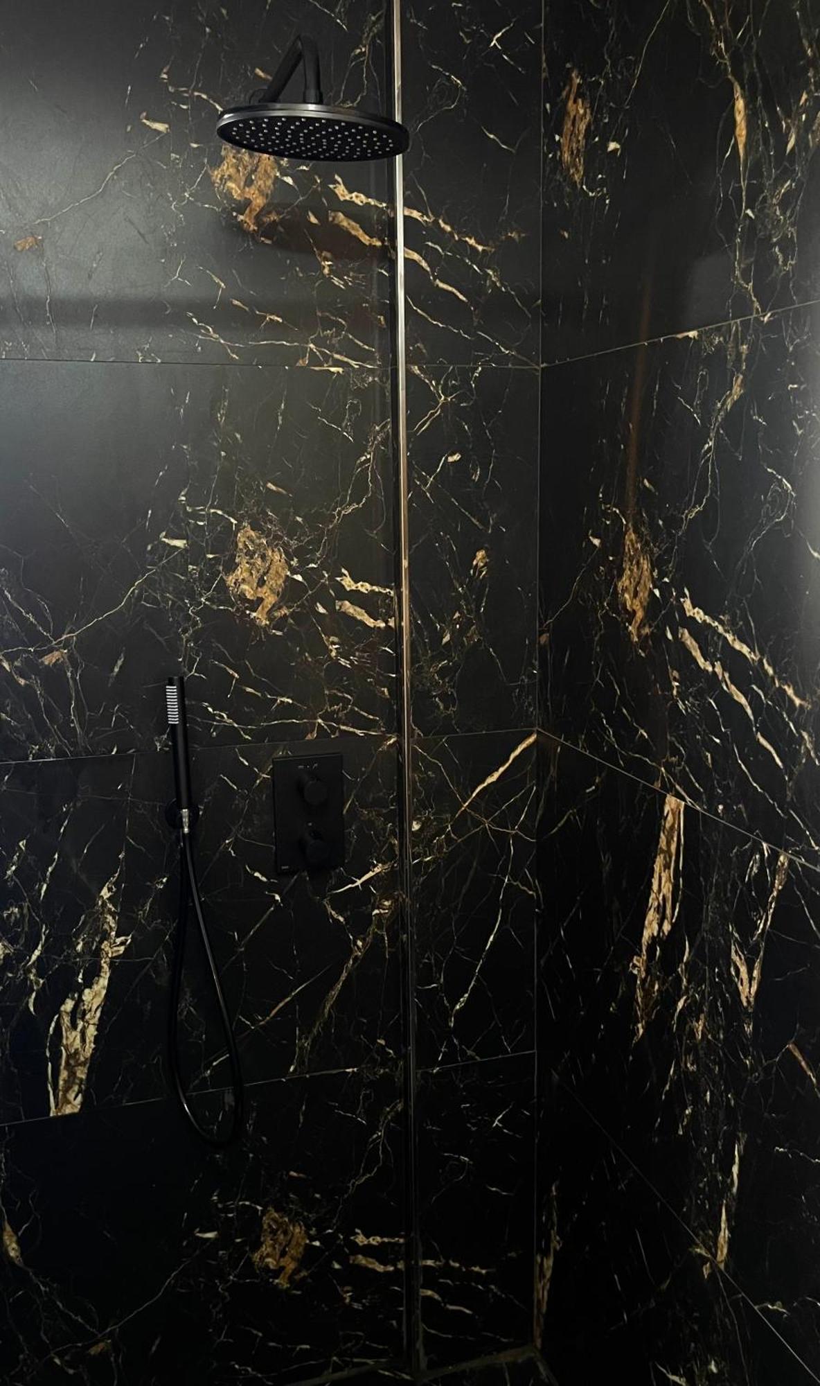 A&B Apartment Golem  Bagian luar foto